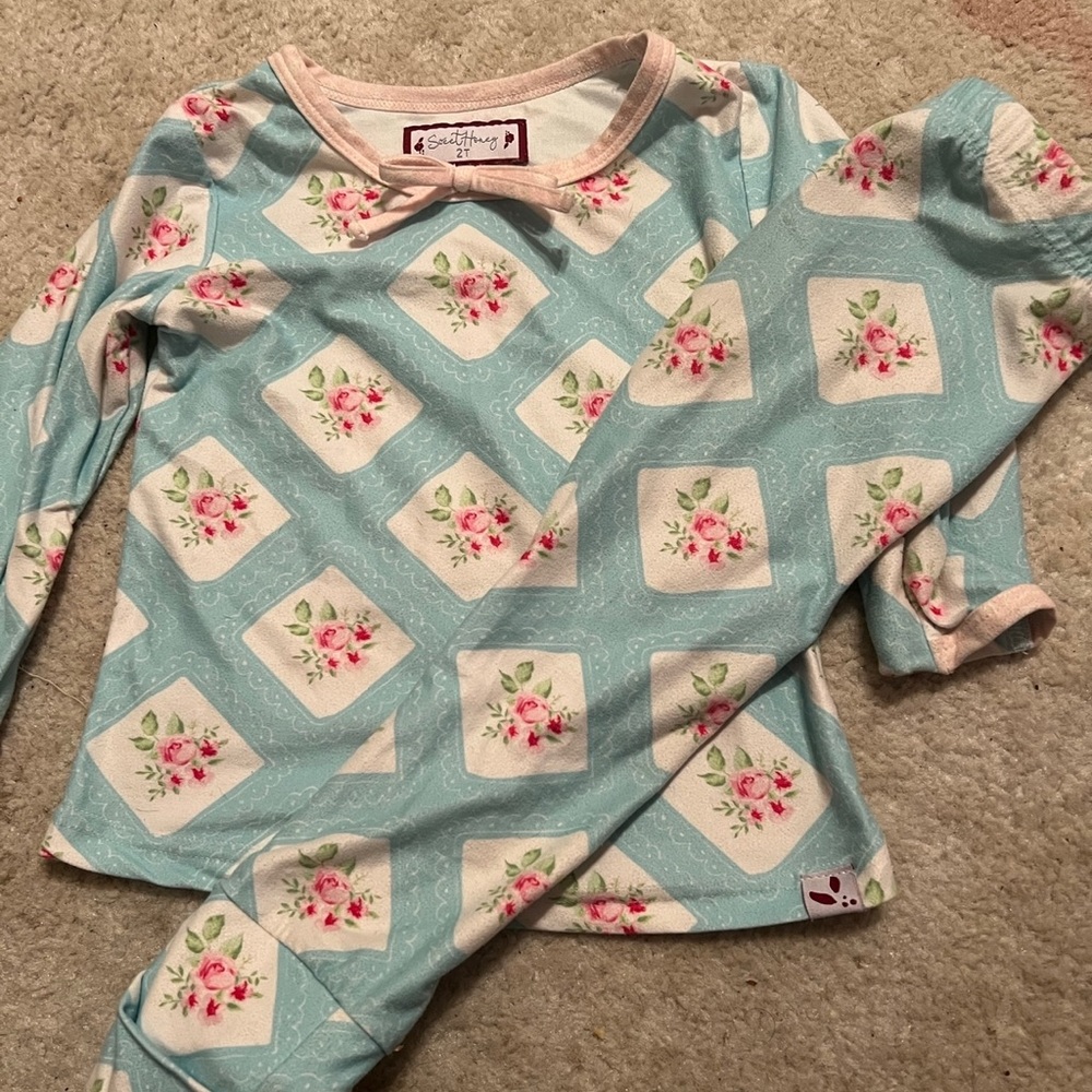 Sweet Honey 2T PJs